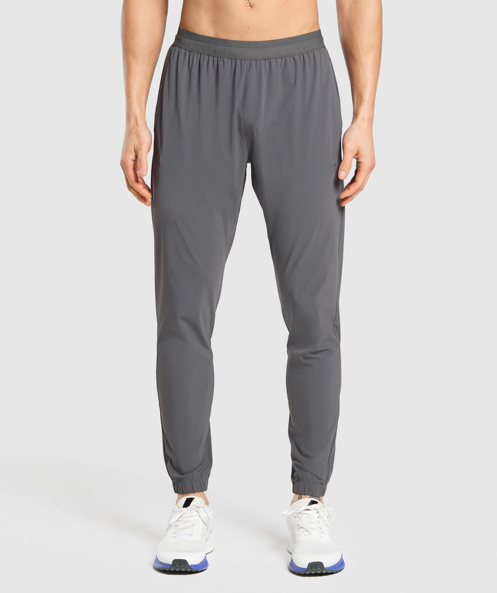 Studio Joggers Slim Fit