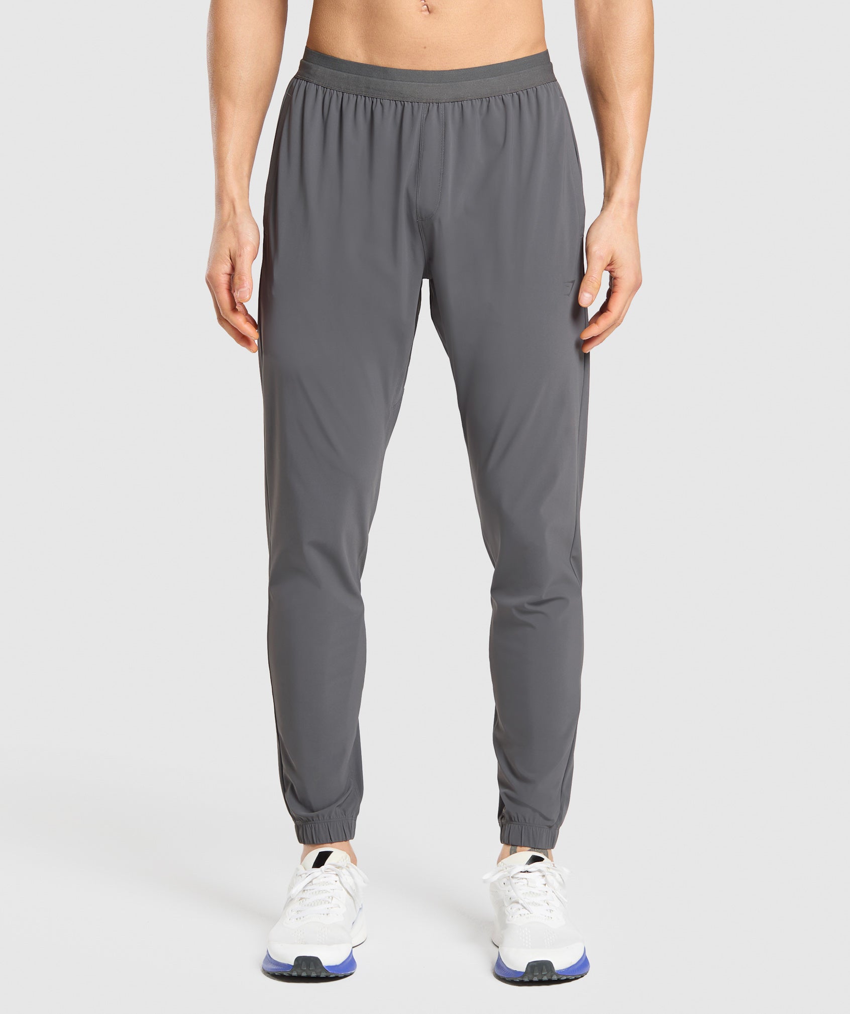 Studio Joggers Slim Fit