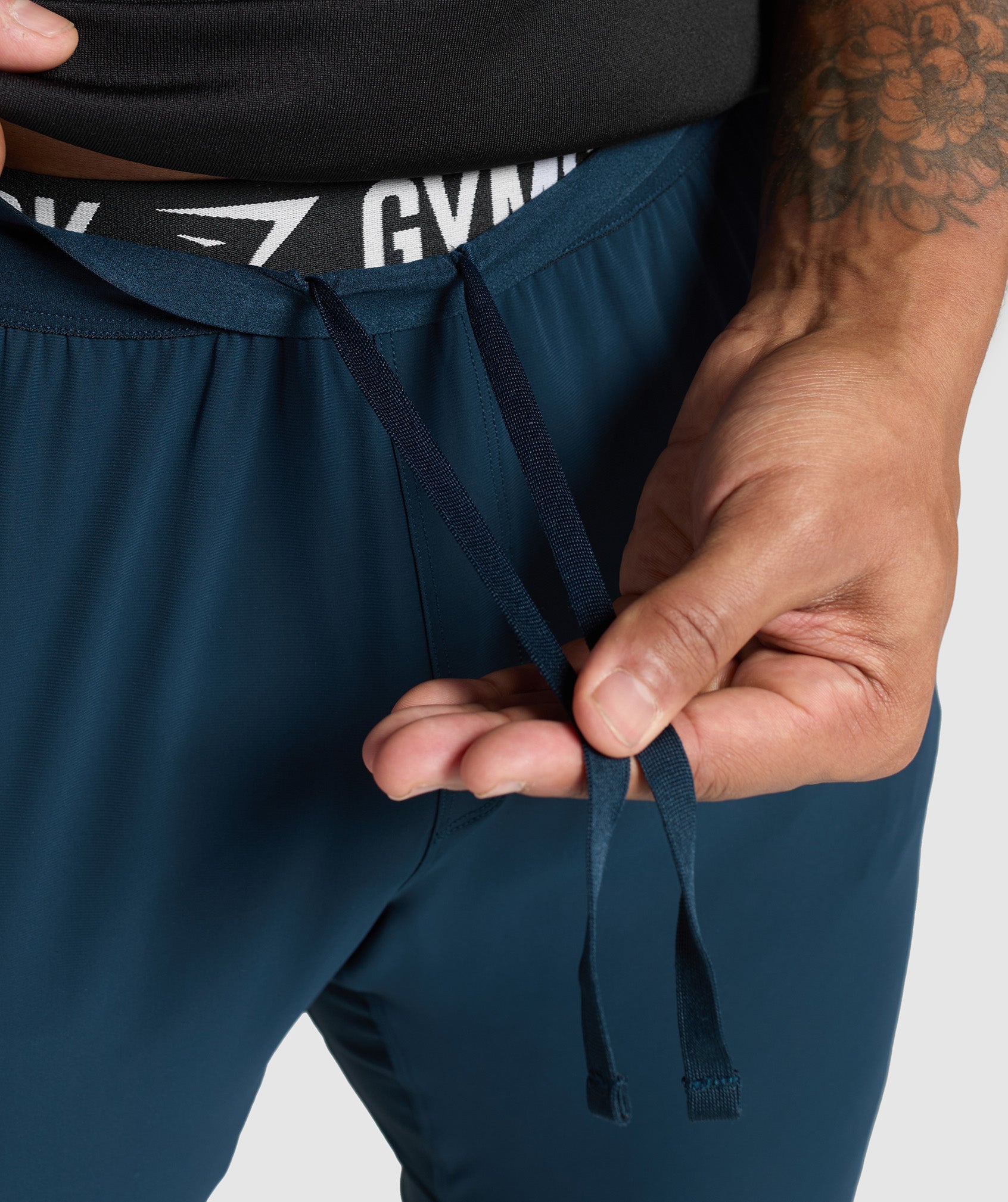 Studio Joggers Slim Fit