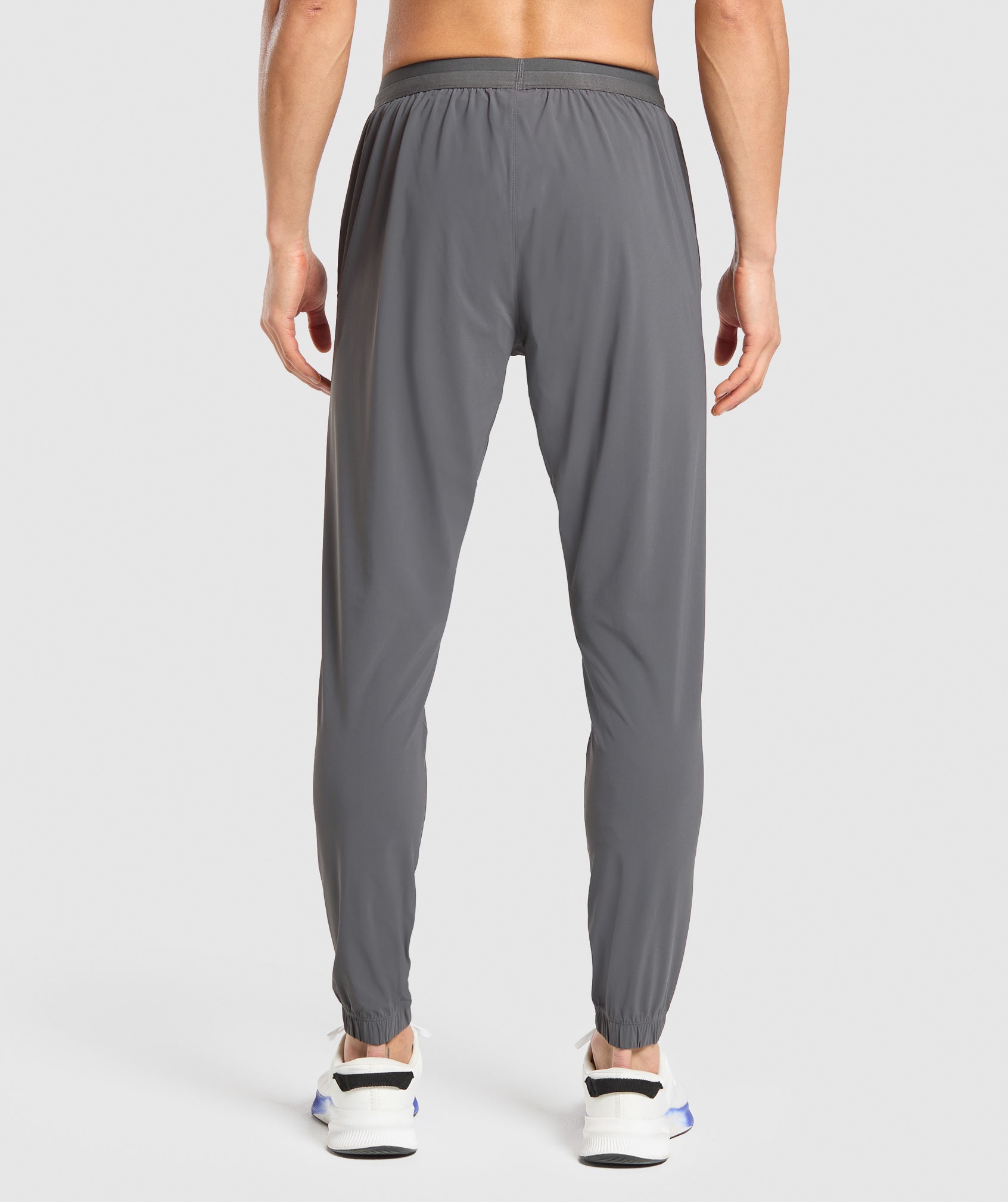 Studio Joggers Slim Fit